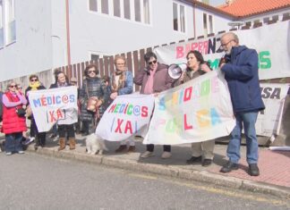 Os veciños da Pobra seguen a reclamar un PAC de tarde