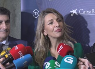 Yolanda Díaz chama a Feijóo ‘vasalo de Vox’ na clausura do Congreso de UPTA en Vilagarcía