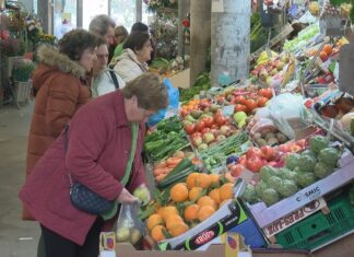 A antiga lonxa do Mercado terá unha nova vida: acollerá un obradoiro para transformar produto local