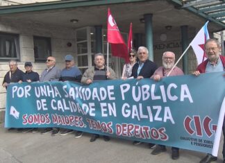 Concentración da CIG en Vilagarcía para denunciar o incremento das listas de agarda