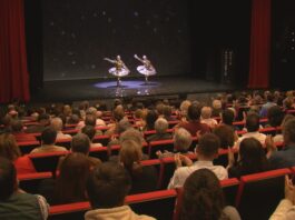 A cultura de Marín xa latexa no seu novo auditorio