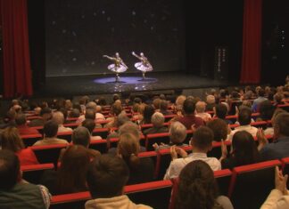 A cultura de Marín xa latexa no seu novo auditorio