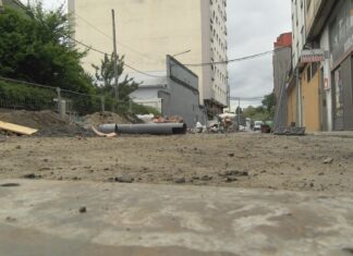 En marcha a mellora de servizos na rúa Brasil