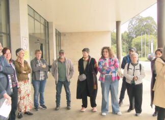 A Plataforma valora a xuntanza coa xerencia como primeiro paso para reducir as listas de espera