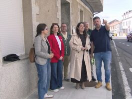 A deputada provincial de Plans supervisa en Outes varias obras do POS