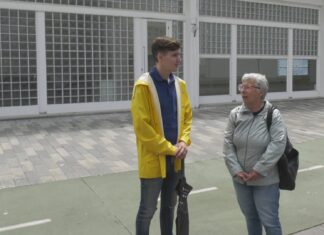 O BNG de Ribeira reclama a apertura inmediata do apeadoiro de autobuses