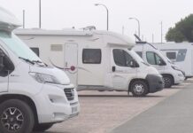 A Illa instala lectores de matrículas no Bao para que as autocaravanas cumpran co máximo de 24 horas