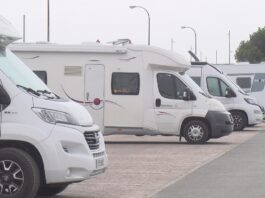 A Illa instala lectores de matrículas no Bao para que as autocaravanas cumpran co máximo de 24 horas