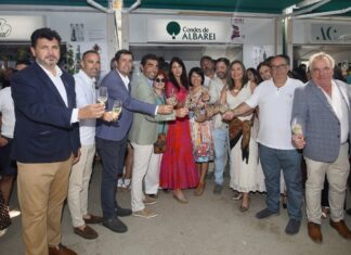 O albariño xa rega Cambados: en marcha a LXXIV Festa do Albariño