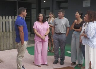 A delegada da Xunta supervisa os traballos dos alumnos do Obradoiro de Emprego Tahúme XI