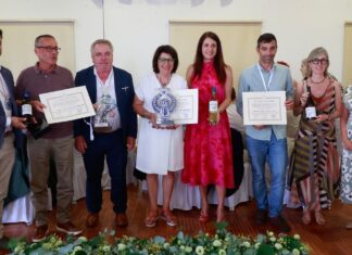 Os dous mellores albariños do 2025 da D.O. Rías Baixas elabóranse en Cambados