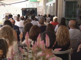 A Mancomunidade do Salnés recoñece o apoio de 40 empresas da zona para o fomento do emprego