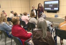 As Amas de Casa de Ribeira coñecen os produtos de Congalsa nunha visita á factoría
