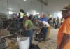 Arrinca a campaña marisqueira de Noia despois de case un ano de paro da actividade