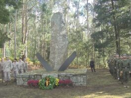 Vilagarcía rende homenaxe aos tres aviadores mortos no accidente aéreo do Xiabre polo seu 50 aniversario