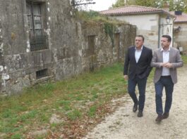 Concello de Boiro e Deputación asinan un convenio para avanzar na rehabilitación de Goiáns