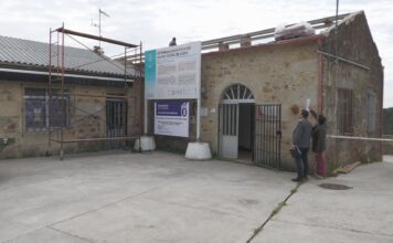 En marcha as obras de mellora da eficiencia enerxética no centro social de Cures